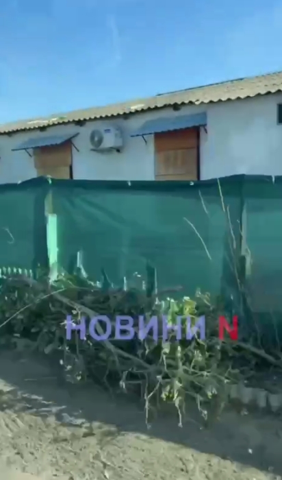 П'яний водій «Форда» врізався у паркан житлового будинку у Миколаєві