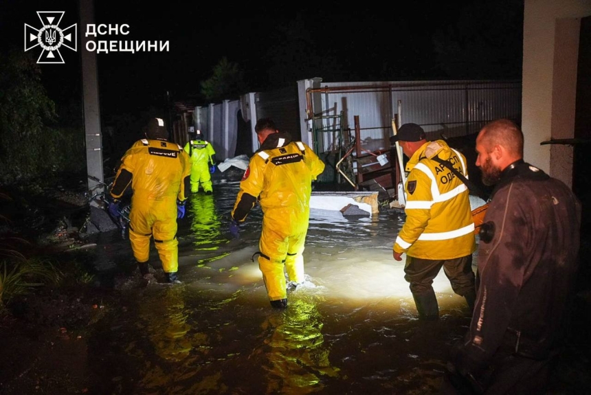 В Одессе во время ливня погибла семья из пяти человек: их накрыла волна