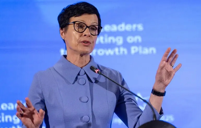 ЄС уважно стежитиме за незалежністю НАБУ та САП, – комісар Кос