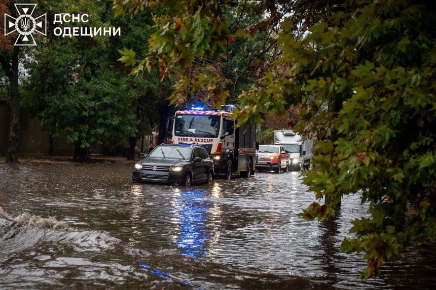 Знайдено тіло десятої жертви буревію в Одесі