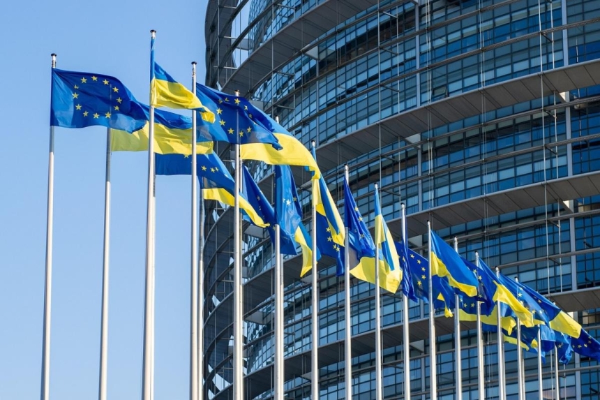 Именно этого хочет Путин: The Economist о связи между войной в Украине и провокациями в Европе