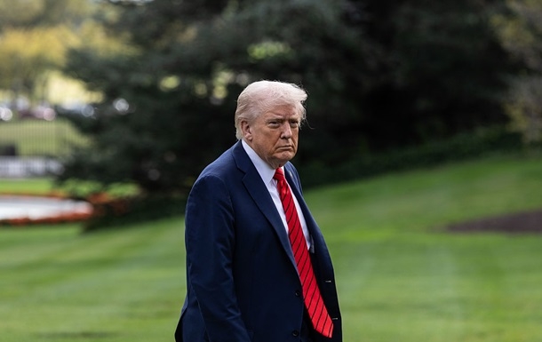 Трамп закликав розслідувати спробу його "українського імпічменту"
