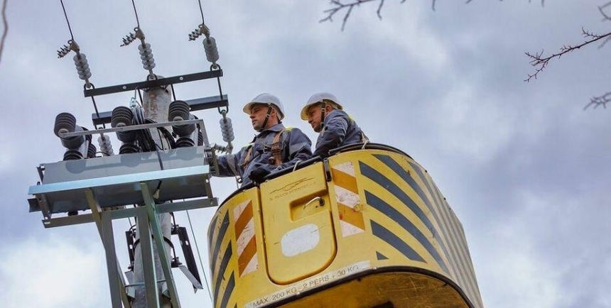 Частина України без світла: де ввели обмеження