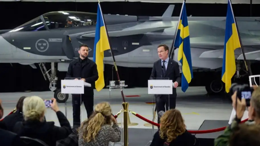 Украина готова к окончанию войны, но не ценой своих территорий, – Зеленский