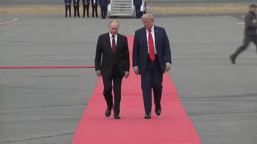 Готовность сохраняется: Ушаков о встрече Трампа и Путина