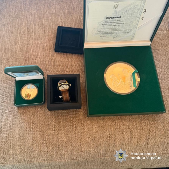 Миллион долларов и элитная недвижимость: в Днепре чиновницу подозревают в незаконном обогащении