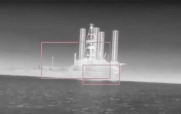В Черном море атаковано спецподразделение РФ (видео)
