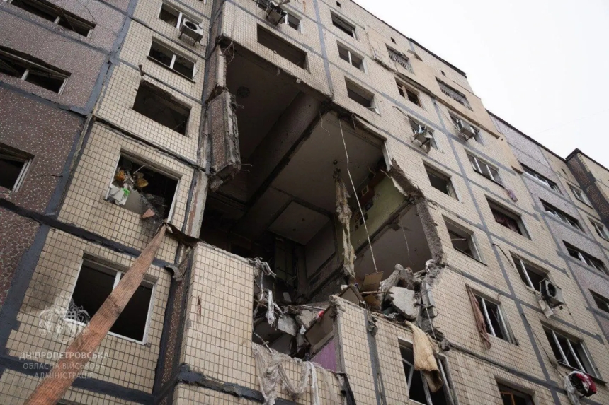 В Днепре до 13 возросло число пострадавших в результате массированной атаки