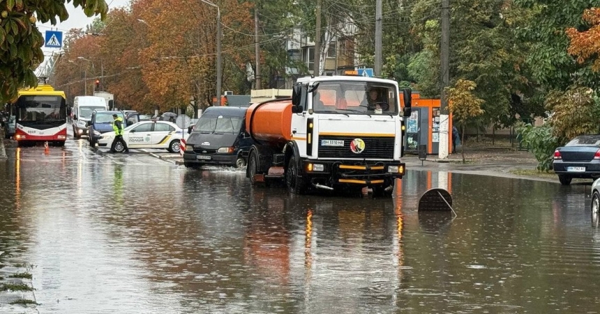 Одесу може знову затопити: мешканців попередили про небезпеку