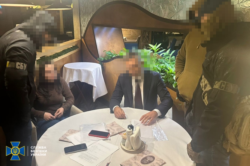 Обещал место в парламенте за взятку: лидера украинской политпартии подозревают в мошенничестве 