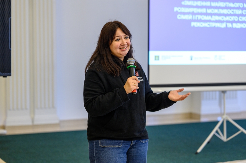 Нова освітня модель у дії: на Миколаївщині реалізували проєкт для вчителів області за підтримки міжнародних партнерів