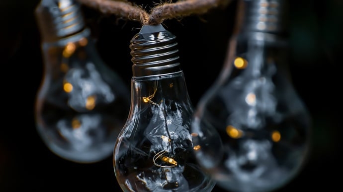 Отключение света 22 ноября: графики будут действовать во всех регионах