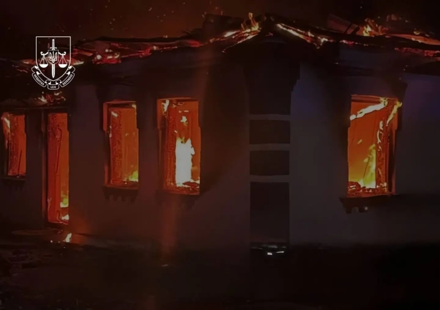 В Черкасской области четверо детей погибли в пожаре, матери предъявлено подозрение