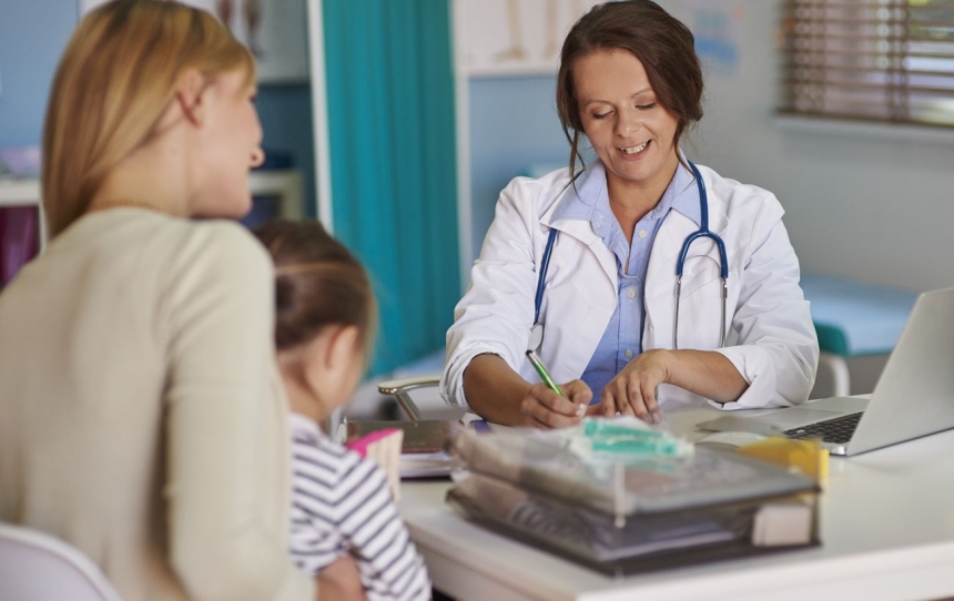 Врачам повысят зарплату: когда и насколько — рассказали в Николаевской ОВА