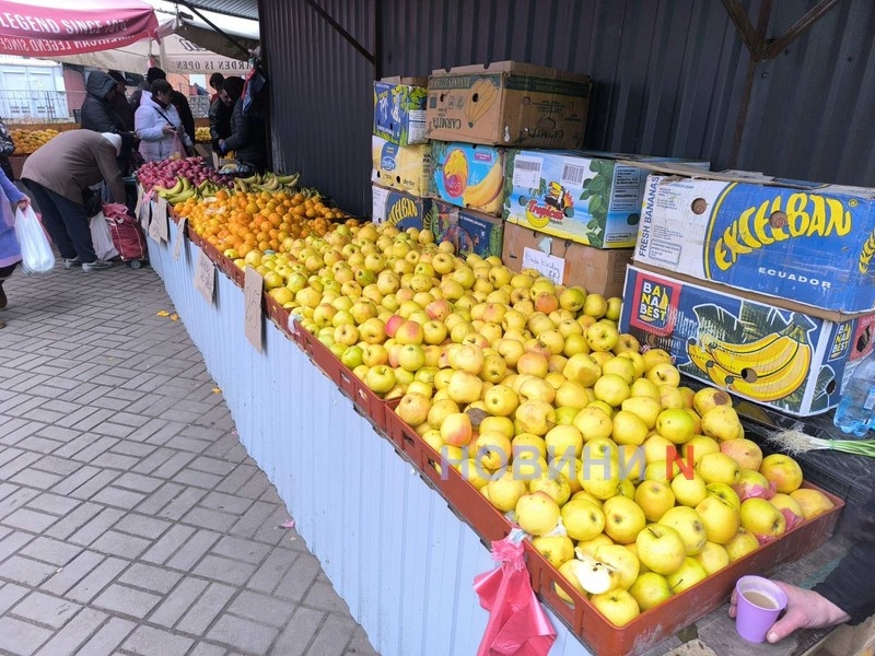 Актуальні ціни на ринку в Миколаєві: свіжі овочі, м\