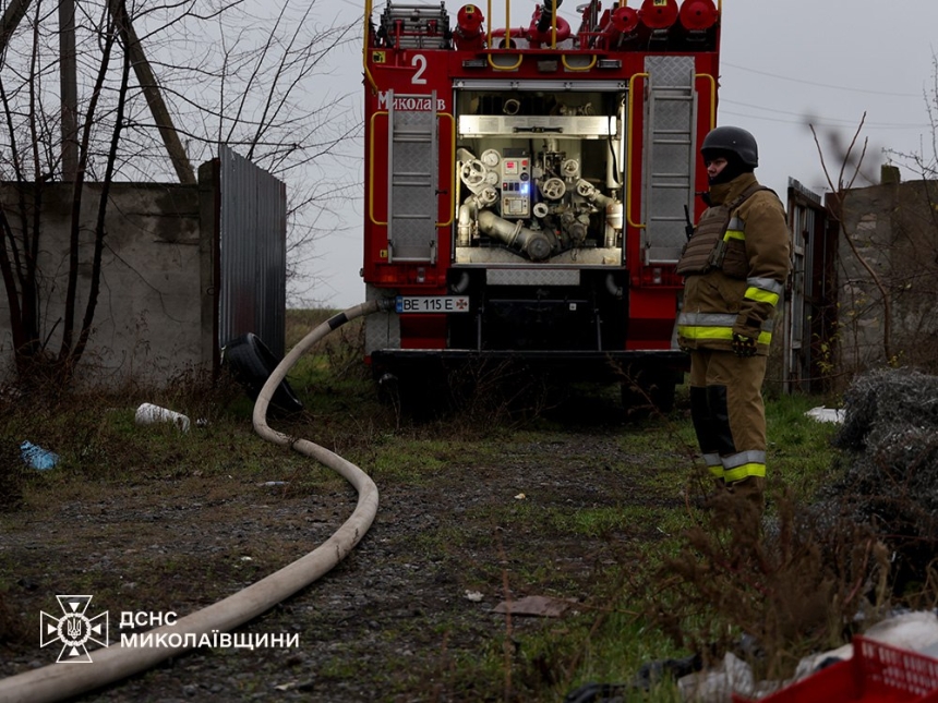 Атака «Шахедов» по Николаеву: фото и видео последствий