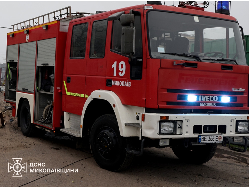 Атака «Шахедов» по Николаеву: фото и видео последствий