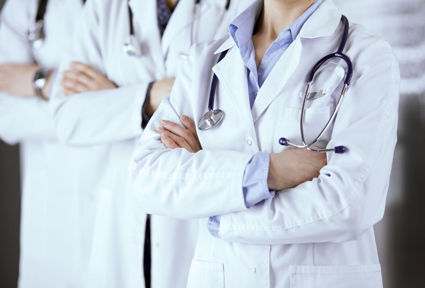 Более 30% медиков достигли пенсионного возраста: в Николаевской области не хватает врачей 