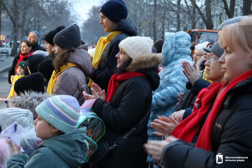 Ханука в Николаеве: как зажгли первую свечу (фото)