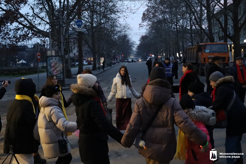 Ханука в Николаеве: как зажгли первую свечу (фото)