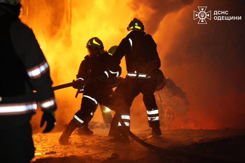 Атака на Одесу: є постраждалий, частина міста без світла, води та тепла