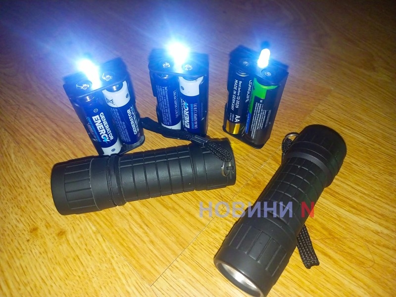 Как будут отключать свет в Николаеве и области: графики на среду, 24 декабря