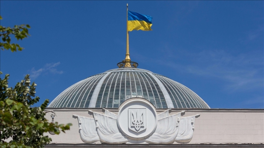 Группа народных депутатов получала взятки за голосование в Раде, - НАБУ