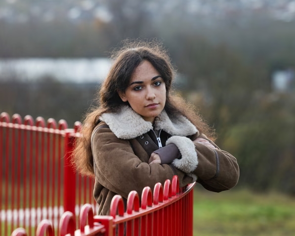 Украинку в британском колледже заставляли учить русский язык: студентка отчислилась