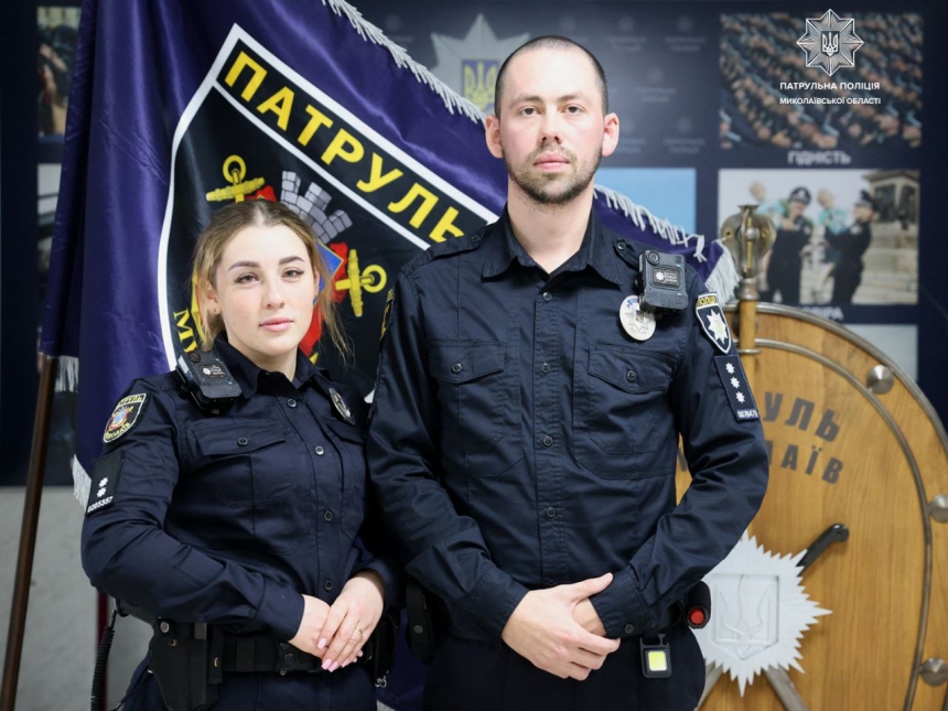 Николаевские патрульные помогли мужчине, у которого произошел инсульт посреди улицы 