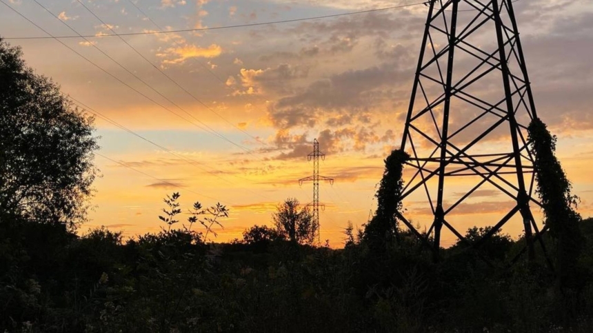 Зеленский наградил энергетиков из Николаевской области
