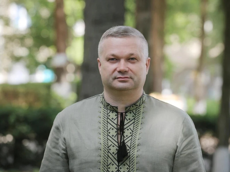 Мер українського міста опинився у лікарні після бійки із підлітком