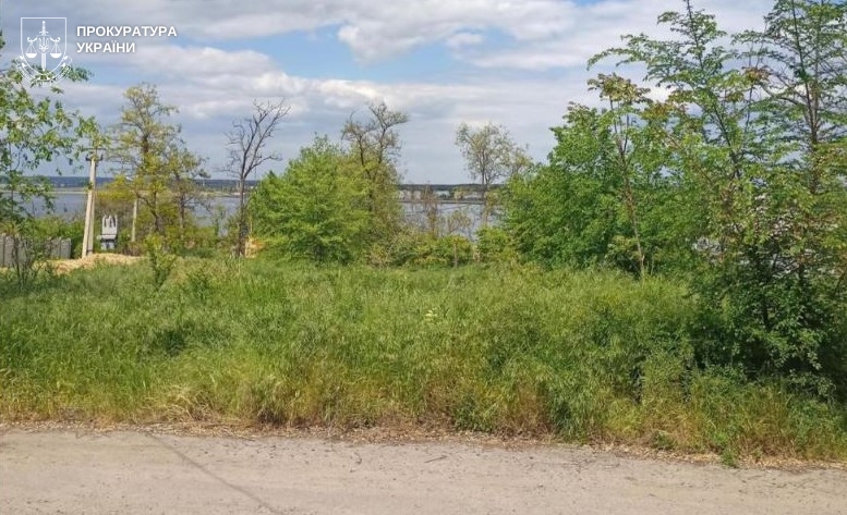 Підробка документів та захоплення землі: прокуратура розкрила схему у Миколаєві