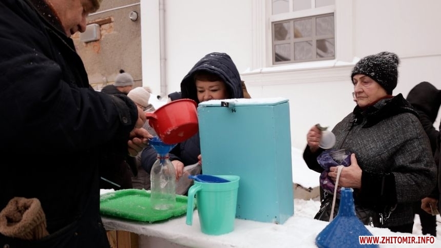 Як відсвяткували Хрещення у Миколаєві та інших областях України (фото)