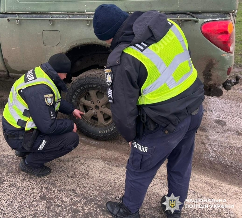 Водія, що збив жінку на Миколаївщині та втік, затримано