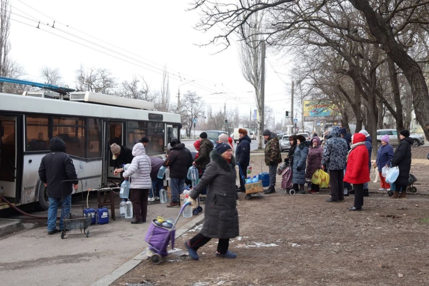 Повреждение дюкера в Николаеве: появился график подвоза воды на 14 января
