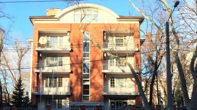 Консульство Польщі в Одесі пошкоджено через російську атаку