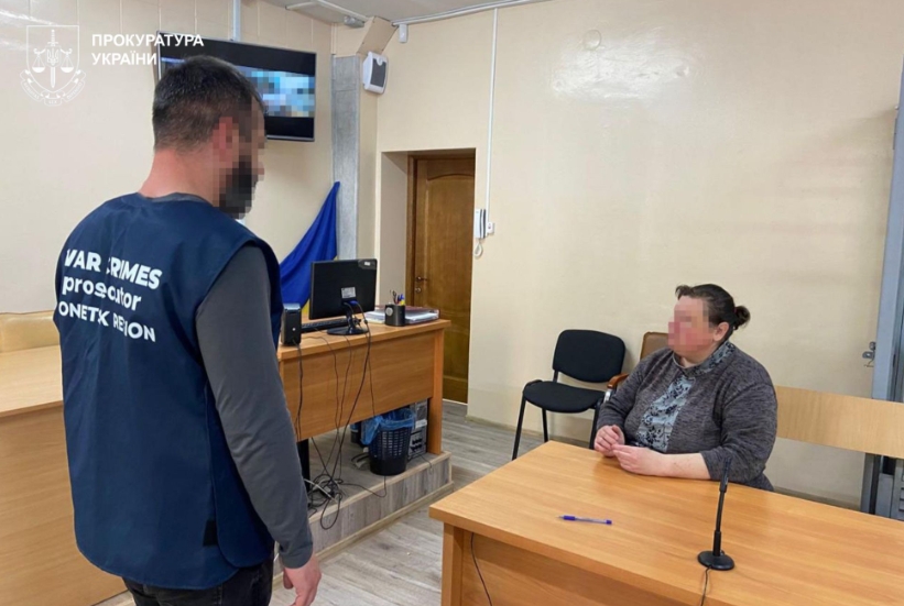 Шкільний планшет для зв'язку з ФСБ: у Донецькій області жінка допомагала ворогу коригувати удари