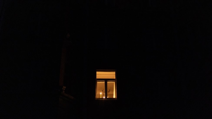 В ряде регионов Украины ввели аварийные отключения электроэнегии