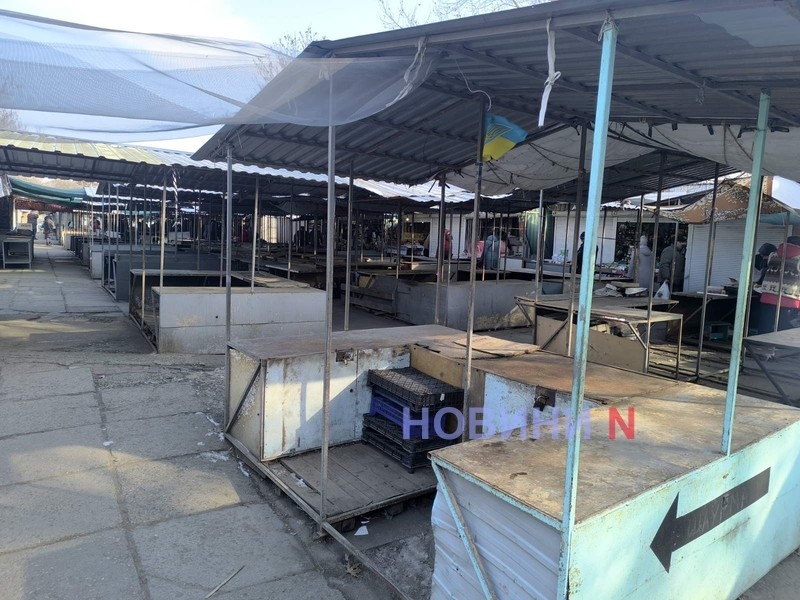 Мороз «разогнал» рынок в Николаеве (фото)