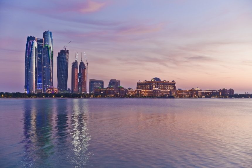 В Абу-Дабі стартували переговори України, США та Росії про шляхи до миру, - Sky News