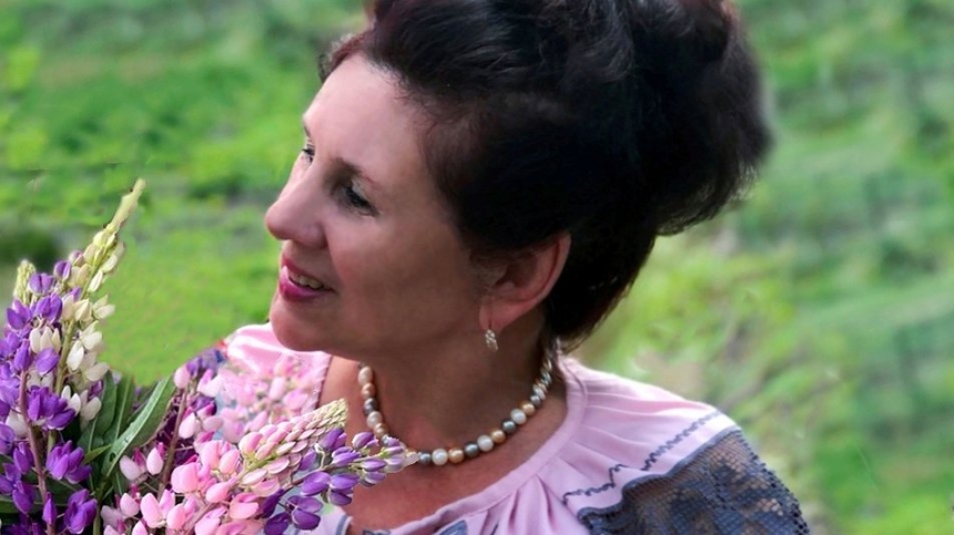 Николаевскую поэтессу отметили премией