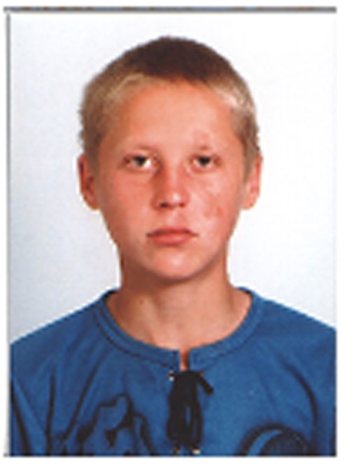 Николаевские правоохранители просят помочь в поисках 16-летнего парня, пропавшего без вести (ФОТО)