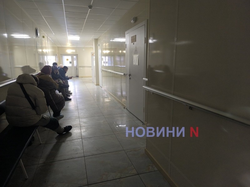 Николаев превратился в каток: репортаж с городских травмоопасных улиц