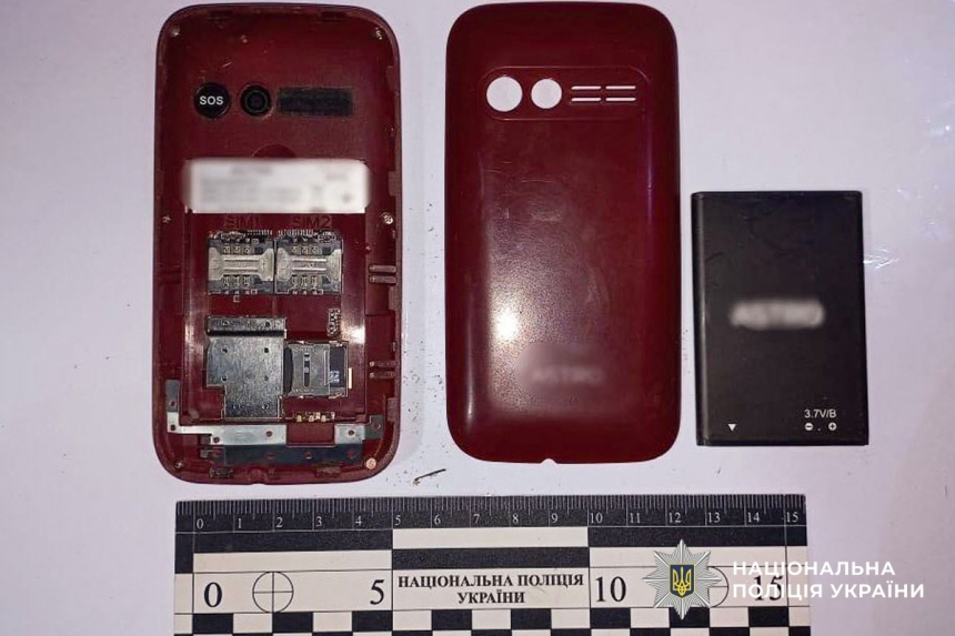 Грабитель ворвался в дом пенсионерки в Николаевской области: избил и забрал сбережения