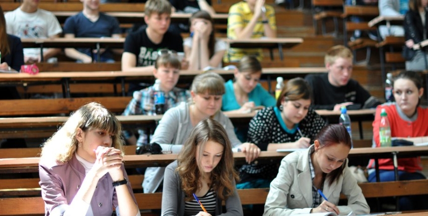 Каникулы и дистанционное обучение в вузах могут продлить