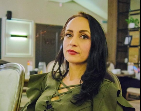 «Тело иногда очень устает быть сильным»: николаевская журналистка борется с раком