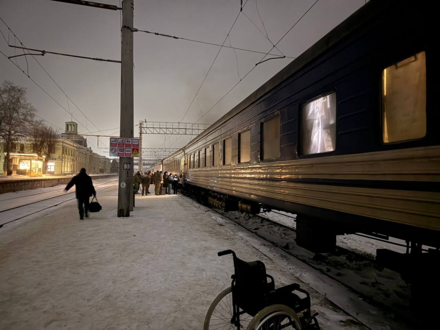 РФ безперервно атакує важливу залізничну станцію, - УЗ