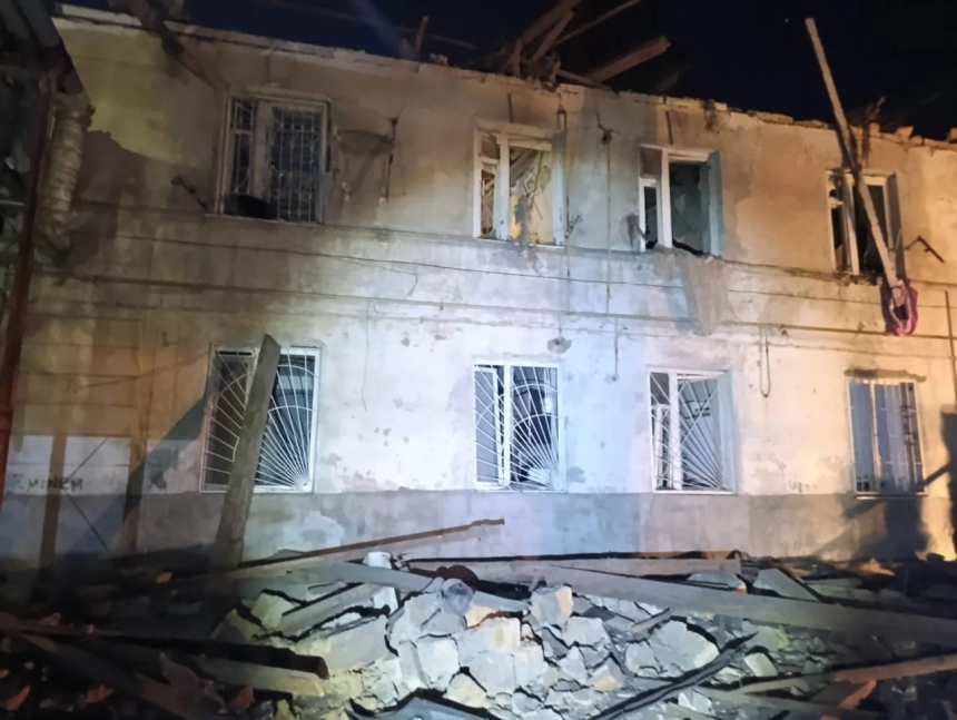 Ночные удары по Одессе: есть пострадавшие, повреждены дома, детсады и школа (фото)