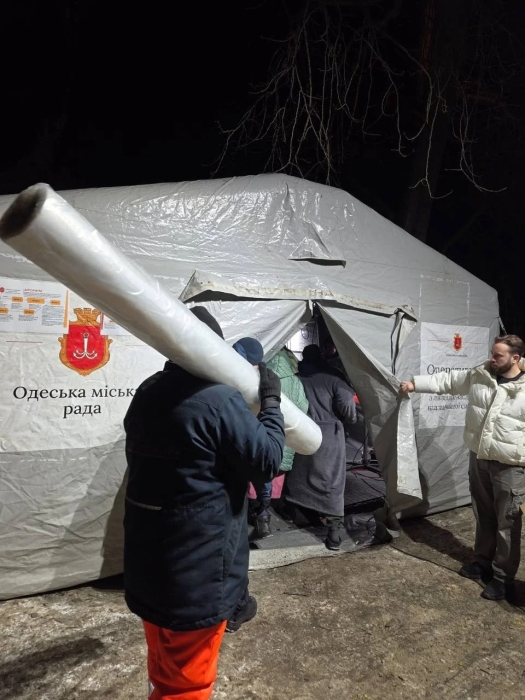 Ночные удары по Одессе: есть пострадавшие, повреждены дома, детсады и школа (фото)