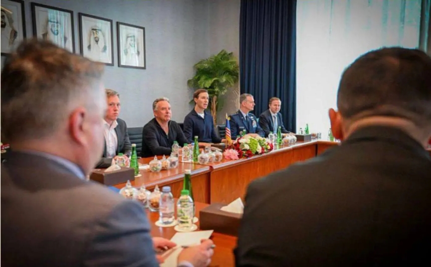 Первый день переговоров Украины, США и РФ завершился: что известно